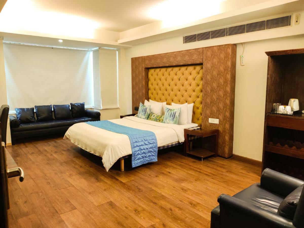 Virohaa Hotel New Delhi Extérieur photo